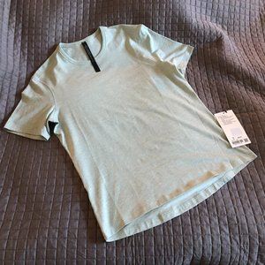 Lululemon 5 Year Basic Tee Medium NWT